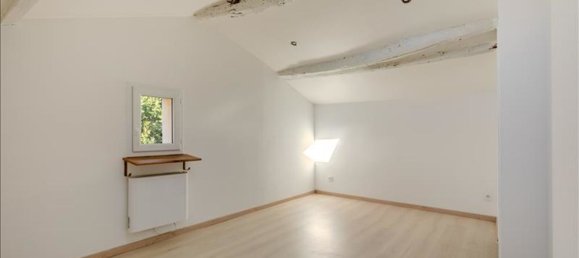 Casa de 2 dormitorios en Izon, France No. 287124 6