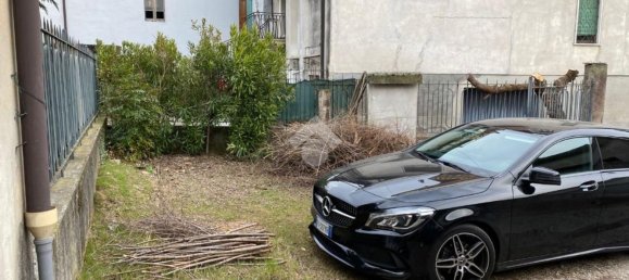 Almacén en Nave, Italy 330 m² No. 66183 16