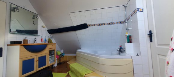 Casa de 3 dormitorios en Bourg-Achard, France No. 325346 8