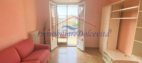 3غرفة بانتهاوس في Florence, Italy رقم 38529 2