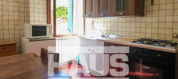 3 bedrooms Apartment in Venice, Italy No. 319395 15