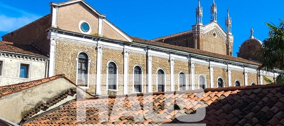 3 bedrooms Apartment in Venice, Italy No. 319395 22