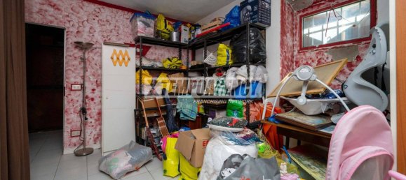 3 bedrooms Apartment in Sassuolo, Italy No. 279962 18