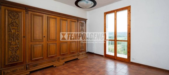 3 bedrooms Apartment in Sassuolo, Italy No. 279962 9
