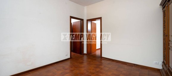3 bedrooms Apartment in Sassuolo, Italy No. 279962 10