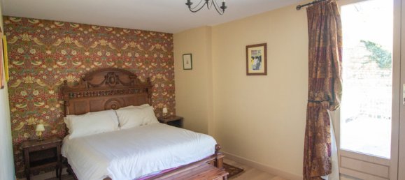 4 Schlafzimmer Haus in Richelieu, France, Nr. 236192 9