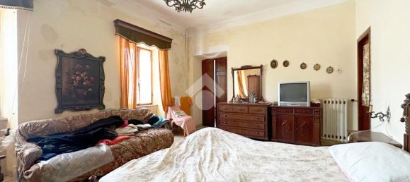 2 bedrooms Apartment in Carrara, Italy No. 282188 2