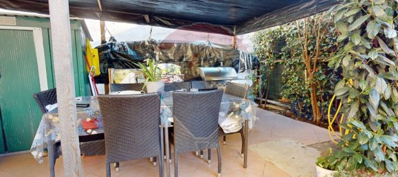 Apartamento de 2 dormitorios en Camaiore, Italy No. 167102 21