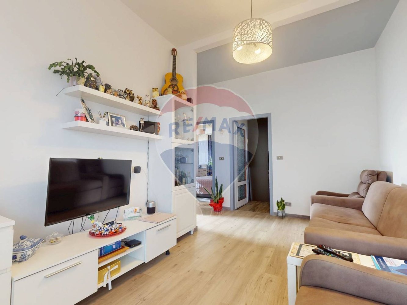 Apartamento de 2 dormitorios en Camaiore, Italy No. 167102