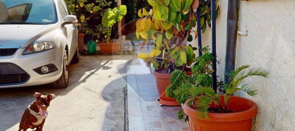 Apartamento de 2 dormitorios en Camaiore, Italy No. 167102 17