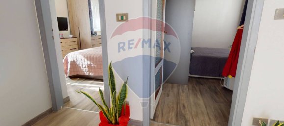 Apartamento de 2 dormitorios en Camaiore, Italy No. 167102 10