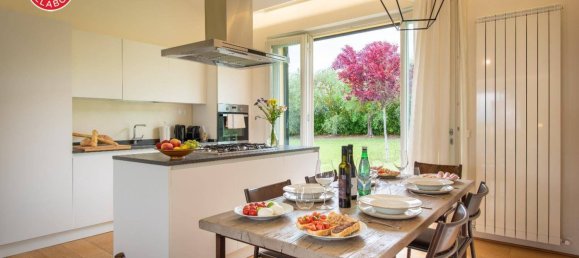 2 Schlafzimmer Villa in Cortona, Italy, Nr. 57057 32