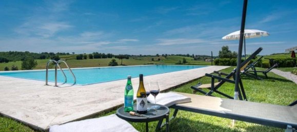 2 Schlafzimmer Villa in Cortona, Italy, Nr. 57057 60