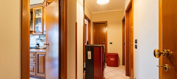 Квартира с 3 комнатами в Дженола, Италия № 149784 3