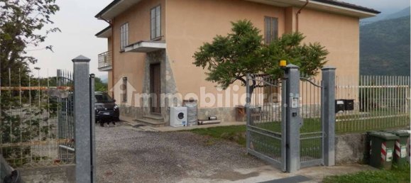 Apartamento de 2 dormitorios en Bussoleno, Italy No. 212098 2
