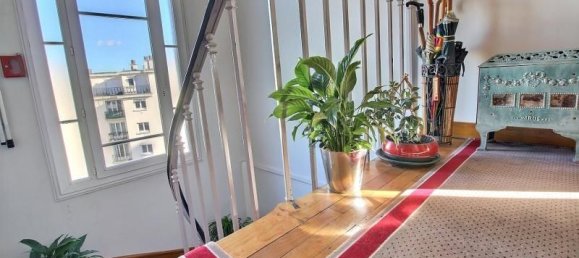 2 bedrooms Apartment in Issy-les-Moulineaux, France No. 187381 10