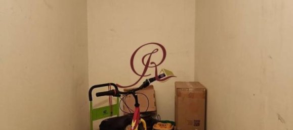 4 rooms Apartment in Rome, Italy No. 109436 16