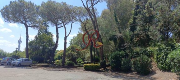 4 rooms Apartment in Rome, Italy No. 109436 4