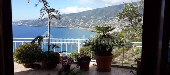 3 bedrooms Apartment in Ospedaletti, Italy No. 223938 6