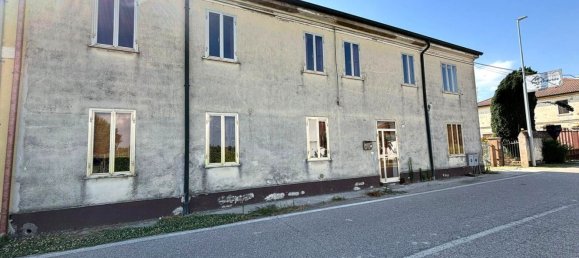 6 rooms House in Legnago, Italy No. 280034 2