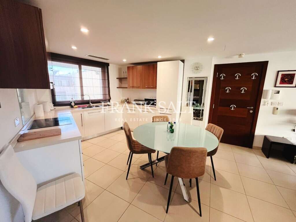 1 bedroom Apartment in Saint Julian's, Malta No. 5340