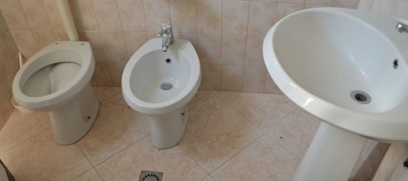 Oficina en Sarnico, Italy 42 m² No. 67411 16