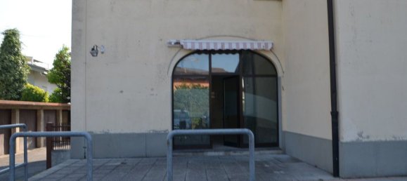 Oficina en Sarnico, Italy 42 m² No. 67411 2