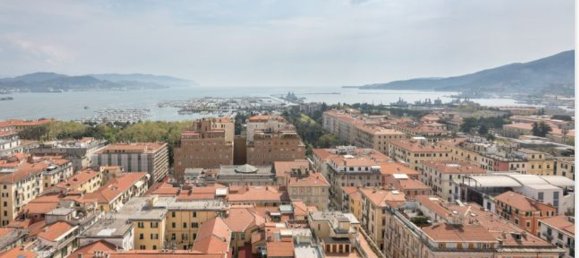 3 rooms Apartment in La Spezia, Italy No. 278372 9
