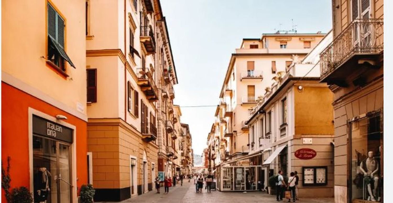 3 rooms Apartment in La Spezia, Italy No. 278372