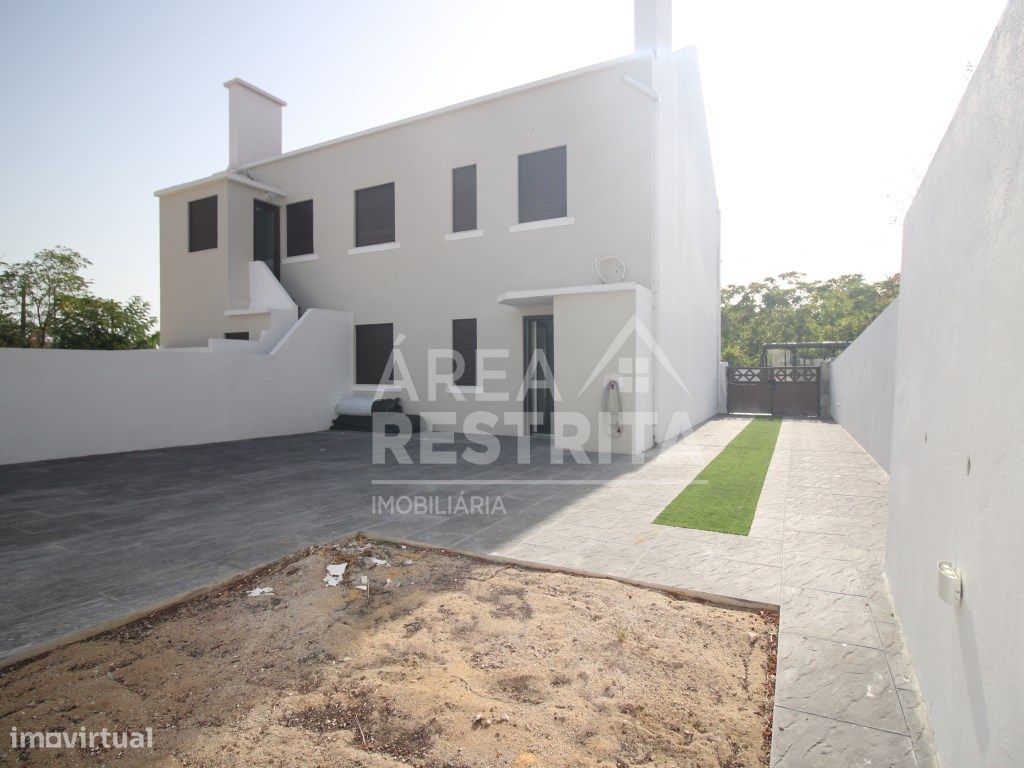 3 chambres Maison à Seixal, Portugal No. 328652