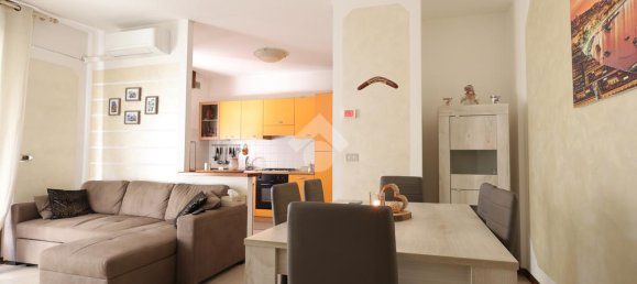 2 bedrooms Apartment in Sandrigo, Italy No. 361665 4