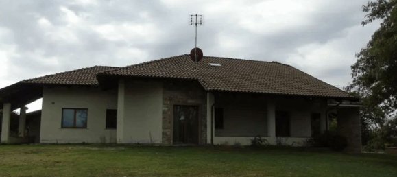 Edificio en Caselle Torinese, Italy 535 m² No. 95179 32