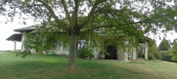 Edificio en Caselle Torinese, Italy 535 m² No. 95179 31