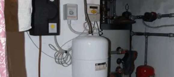 Edificio en Caselle Torinese, Italy 535 m² No. 95179 18