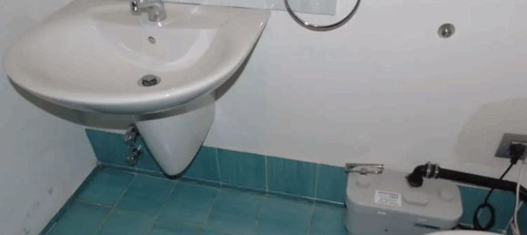 Edificio en Caselle Torinese, Italy 535 m² No. 95179 20