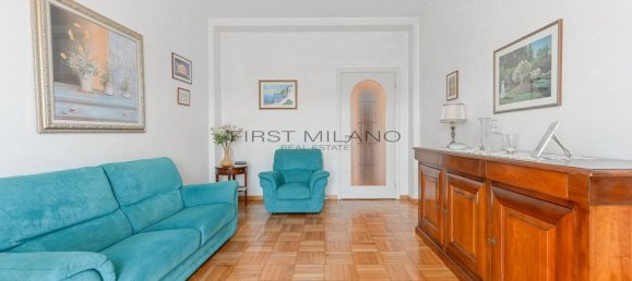 1 bedroom Apartment in Milan, Italy No. 331577 3