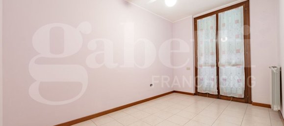 Villa de 6 divisões em Milan, Italy N.º 314194 14