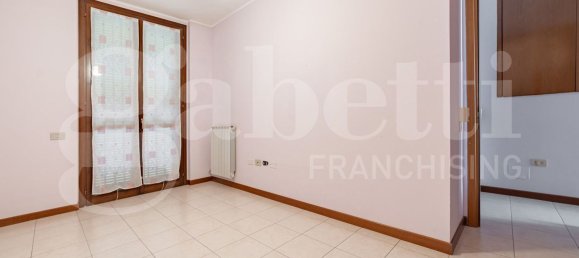 Villa de 6 divisões em Milan, Italy N.º 314194 16