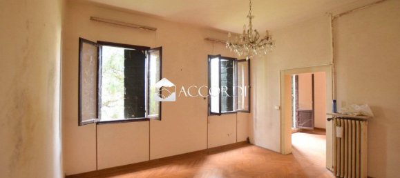 6 bedrooms Villa in Roncade, Italy No. 328440 33