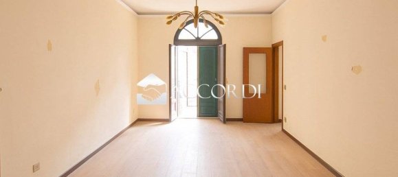 6 bedrooms Villa in Roncade, Italy No. 328440 9
