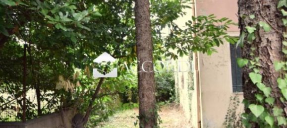 6 bedrooms Villa in Roncade, Italy No. 328440 4