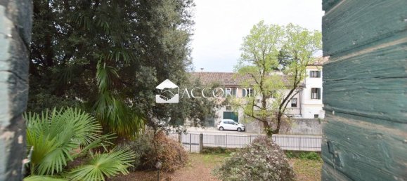 6 bedrooms Villa in Roncade, Italy No. 328440 23