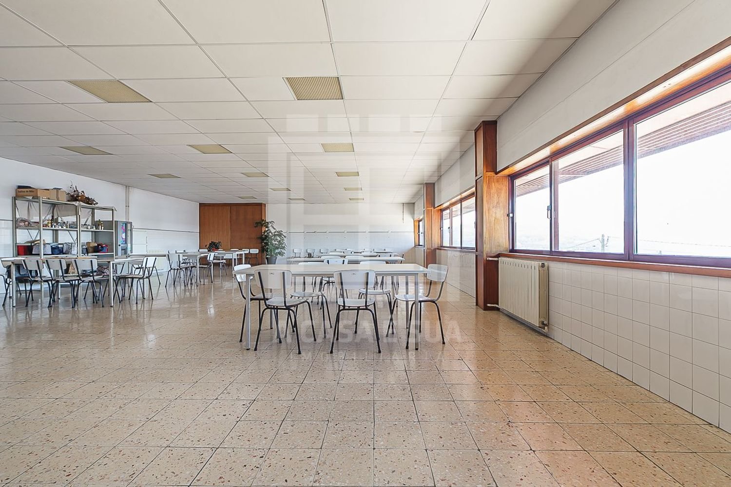 Almacén en Oliveira de Frades, Portugal 3775 m² No. 344001