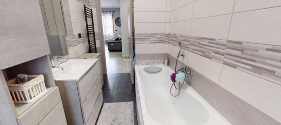 2 chambres Appartement à Brandizzo, Italy No. 155914 12