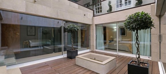 3 bedrooms Apartment in London, United Kingdom No. 13107 13