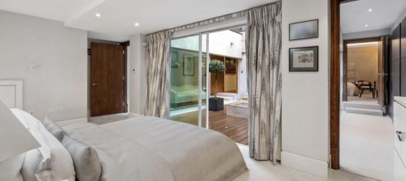 3 bedrooms Apartment in London, United Kingdom No. 13107 14