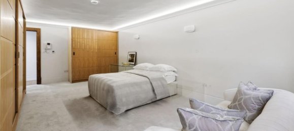 3 bedrooms Apartment in London, United Kingdom No. 13107 12