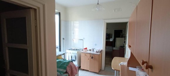 7 rooms Villa in Casapulla, Italy No. 28858 10