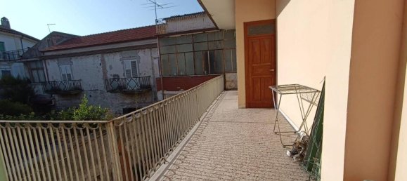 7 rooms Villa in Casapulla, Italy No. 28858 3