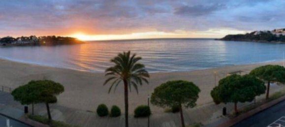 2 bedrooms Penthouse in Castell-Platja d'Aro, Spain No. 75479 24